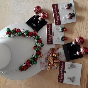 NEW Christmas Jewelry Bundle B99